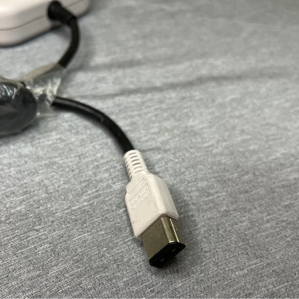 Nintendo OEM Game Boy Four Player Adapter Cable DMG-07 Tested Works